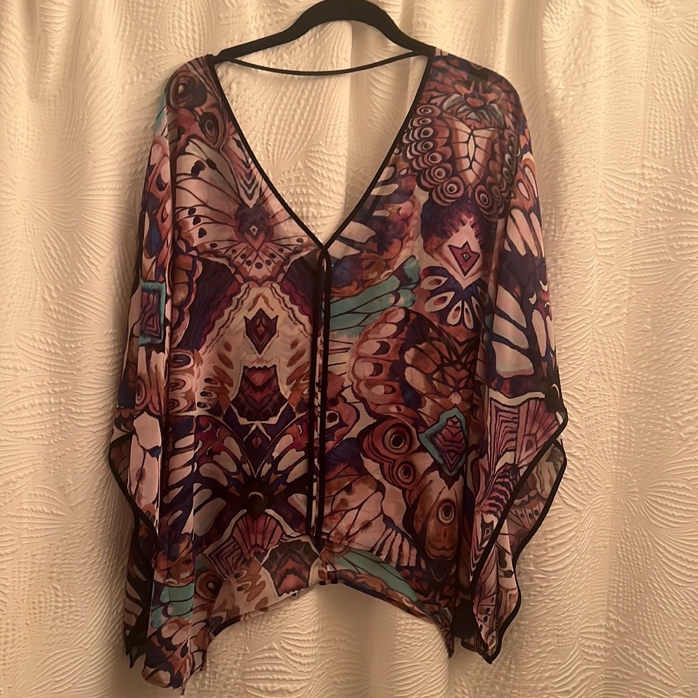 Bebe Floral  top